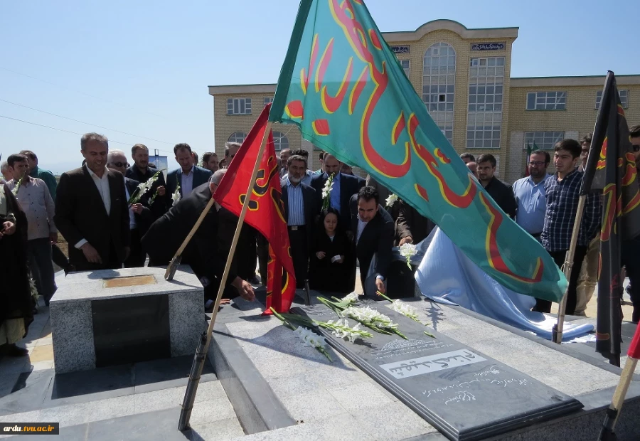 مراسم کلنگ زنی دومین کارگاه سنگین و رونمایی از مزار شهید گمنام آموزشکده