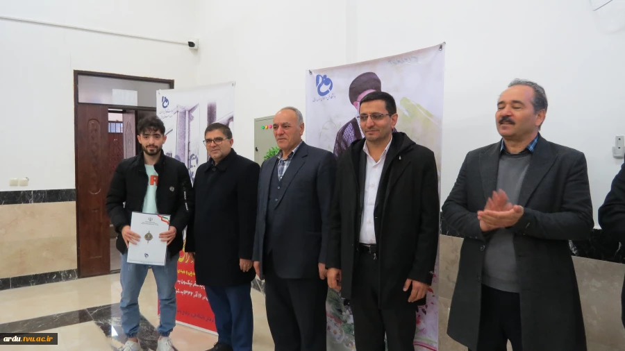 آئین گرامیداشت روز دانشجو در آموزشکده فنی و حرفه ای پسران اردبیل برگزار شد 41