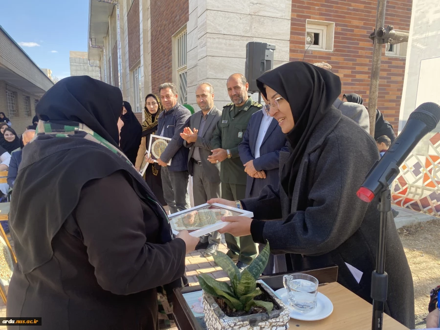 همزمان با هفته تربیت بدنی؛

نخستین جشنواره فرهنگی ورزشی درون دانشگاهی در آموزشکده ملی مهارت دختران اردبیل برگزار شد 5