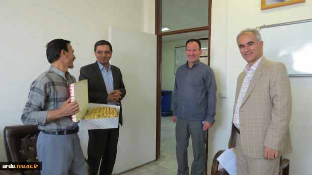 بازدید و تبریک رئیس دانشگاه ملی مهارت واحد استانی اردبیل به مناسبت روز کارمند 2