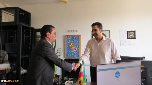 بازدید و تبریک رئیس دانشگاه ملی مهارت واحد استانی اردبیل به مناسبت روز کارمند 4